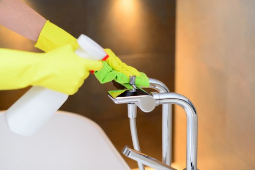 Preparation checklist for a move out clean in Tooting property