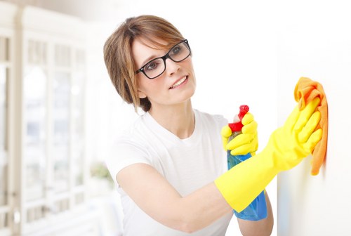 Local end of tenancy cleaning in Tooting with attention to kitchens and bathrooms