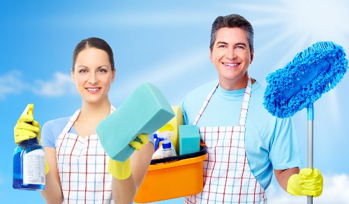 Detailed bathroom cleaning during a move in clean in Tooting